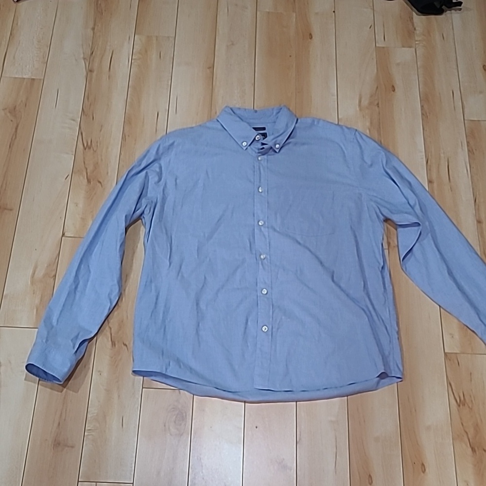 Gap men's XL blue dress shirt
